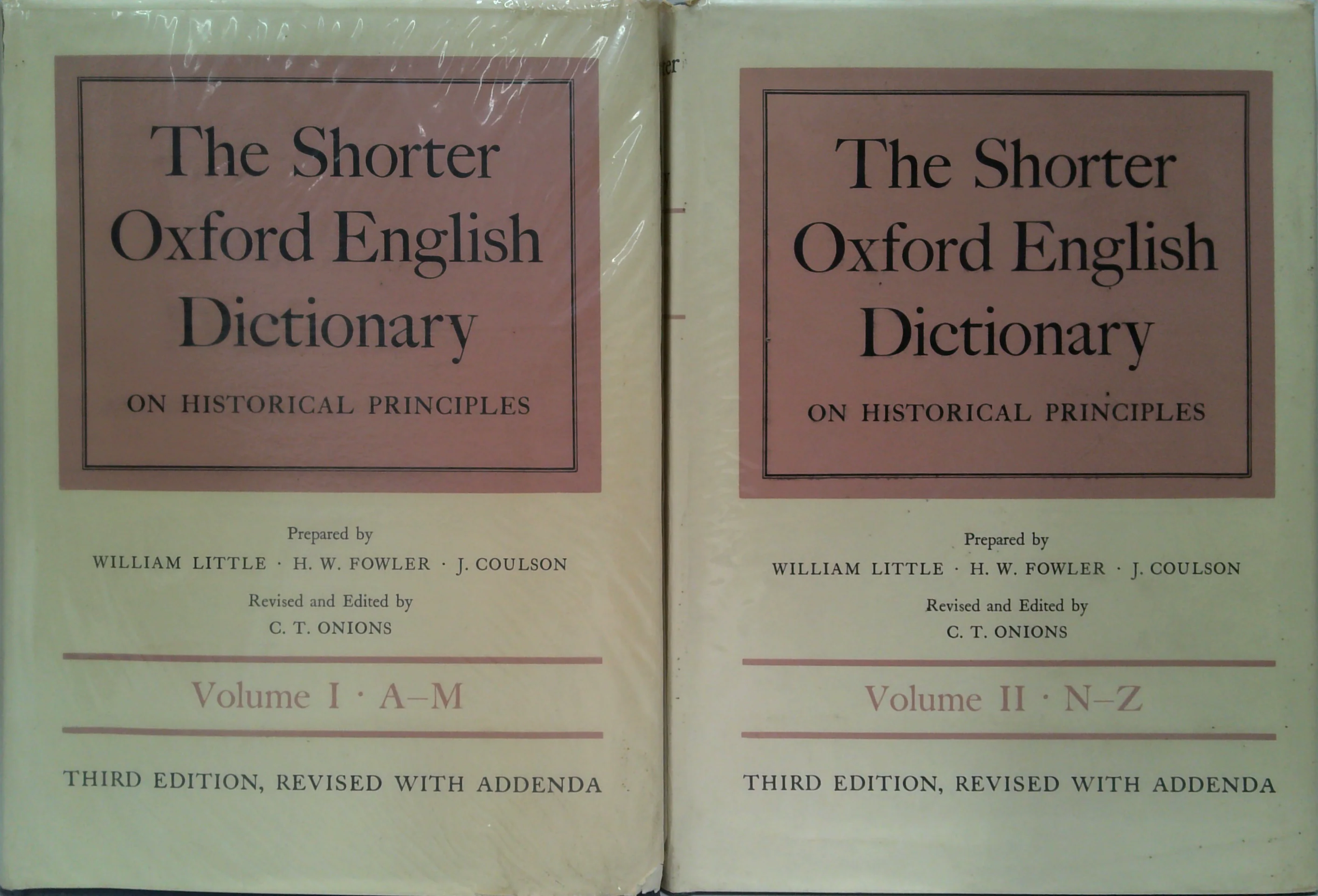 The Shorter Oxford English Dictionary: On Historical Principles (Two-Volume Set)